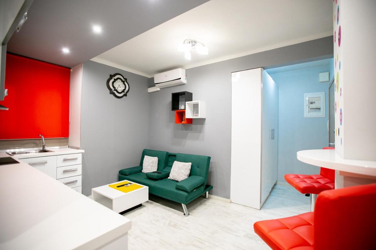 Ferienwohnung Happy Colors 2 Downtown, Near Ag,Sophia Thessaloniki Exterior foto